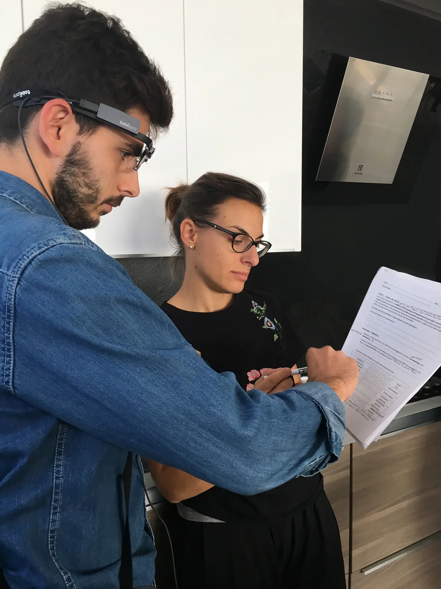man tests glasses 2 for usability