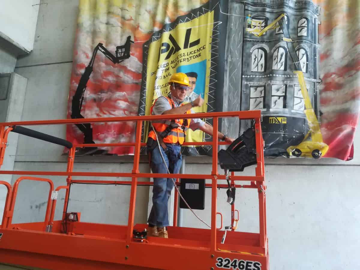 worker using eye tracking technology for his security